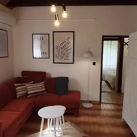 Vila House *