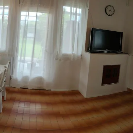 Vila House